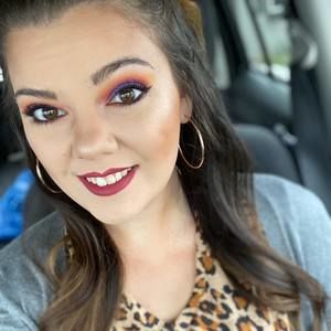 Meet your Posher, Staci